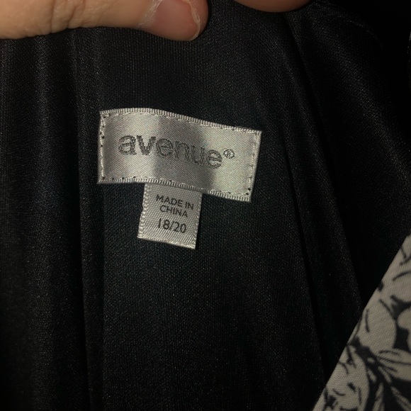 Dresd - Picture 2 of 2